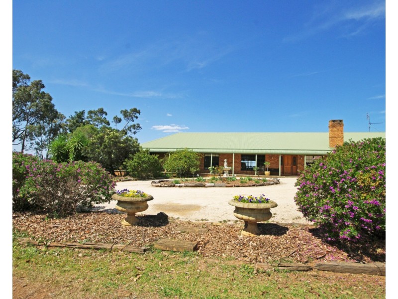 295 Rapleys Loop Road, Werombi NSW 2570