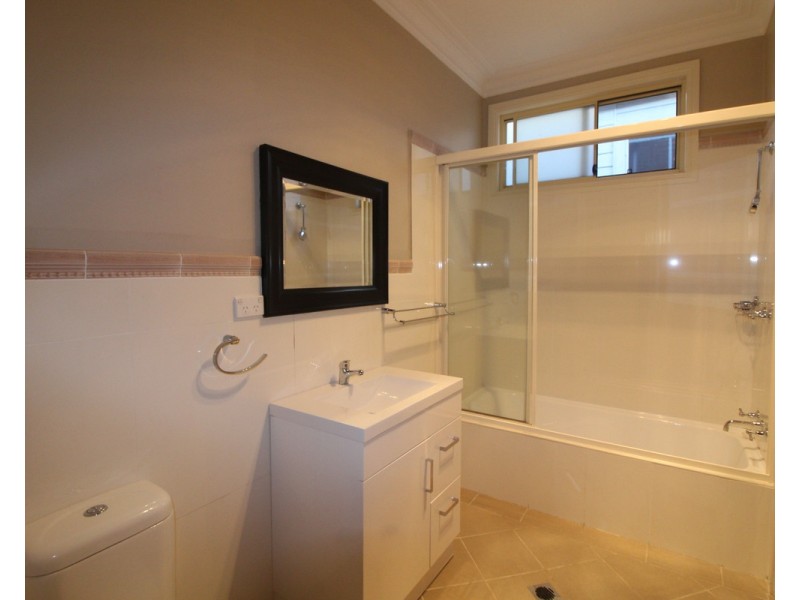 1/11 View Street, Camden NSW 2570