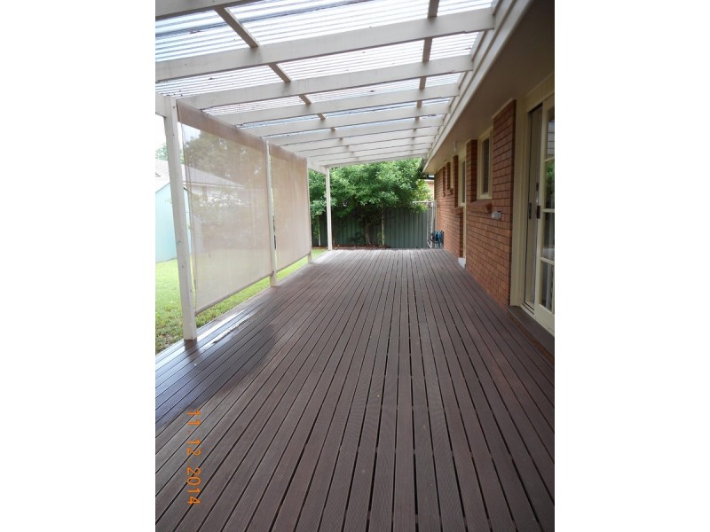 4 Templeton Road, Elderslie NSW 2570