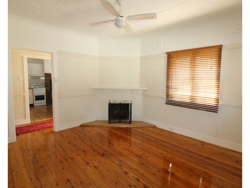 17 Broughton Street, Camden NSW 2570