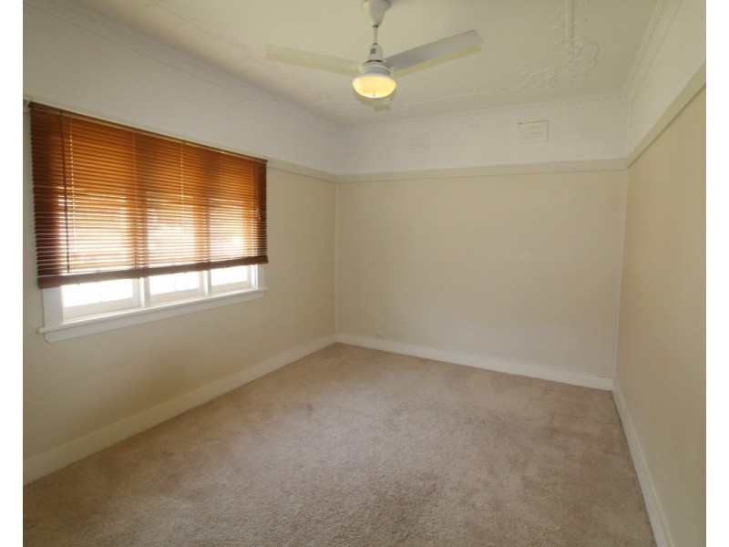 17 Broughton Street, Camden NSW 2570