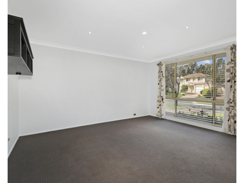 12 Pincombe Crescent, Harrington Park NSW 2567