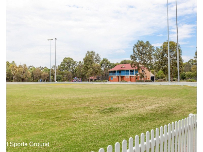 12 Pincombe Crescent, Harrington Park NSW 2567