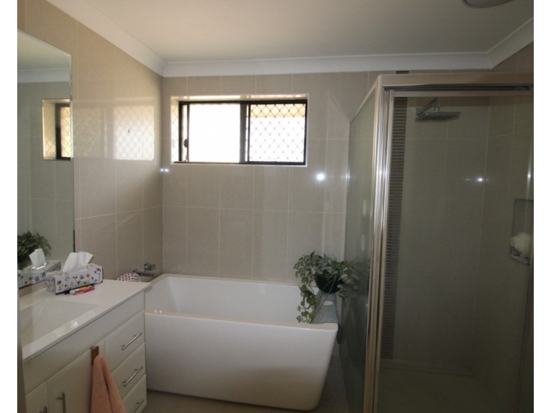 22 Wentworth Drive, Camden South NSW 2570