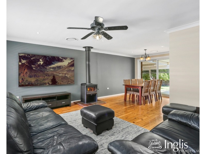 74 Woodland Crescent, Narellan NSW 2567
