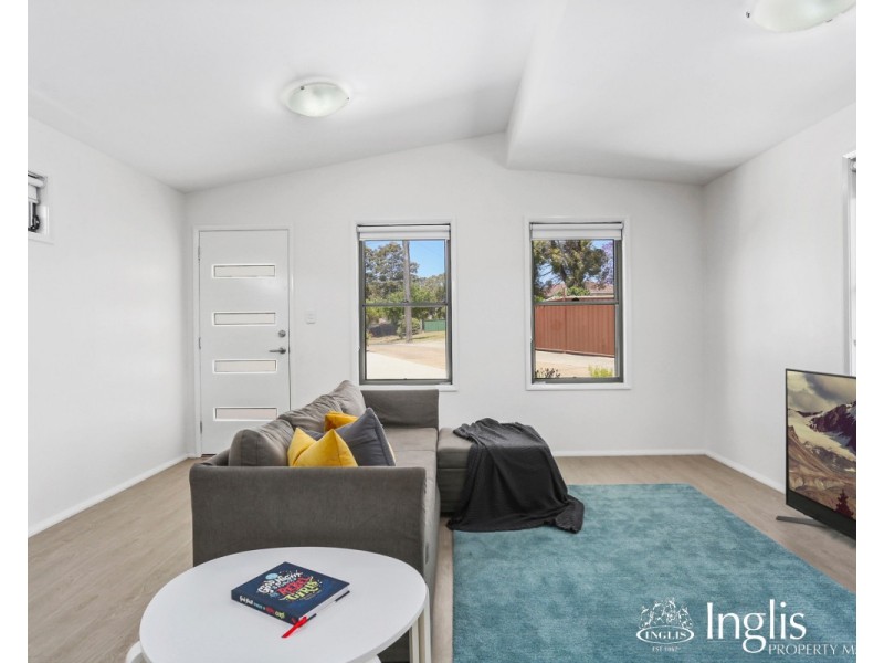 74 Woodland Crescent, Narellan NSW 2567