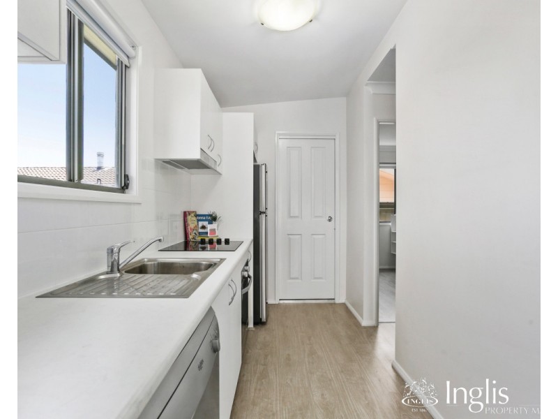 74 Woodland Crescent, Narellan NSW 2567