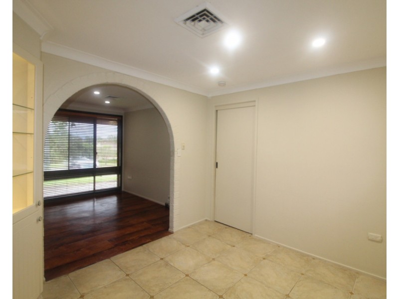 8 Ridgehaven Road, Silverdale NSW 2752