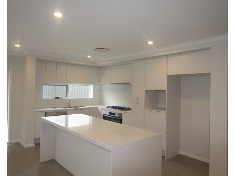 6 Daniels Road, Cobbitty NSW 2570