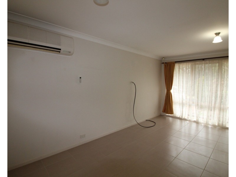 3 Collins Grove, Mount Annan NSW 2567