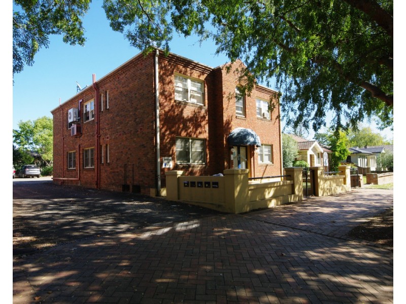 3/33 Elizabeth Street, Camden NSW 2570