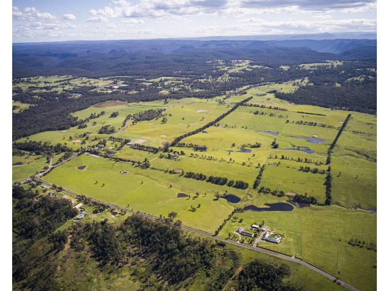 The Oaks NSW 2570