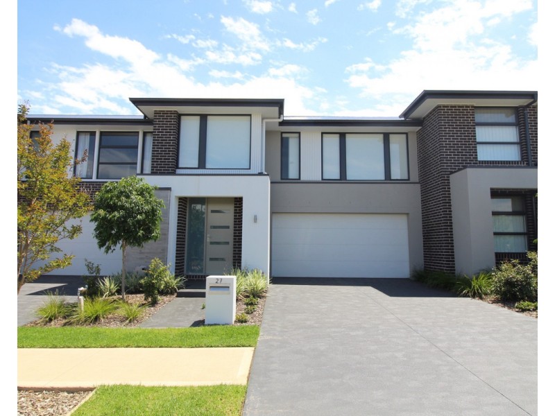 27 Bielski Crescent, Oran Park NSW 2570
