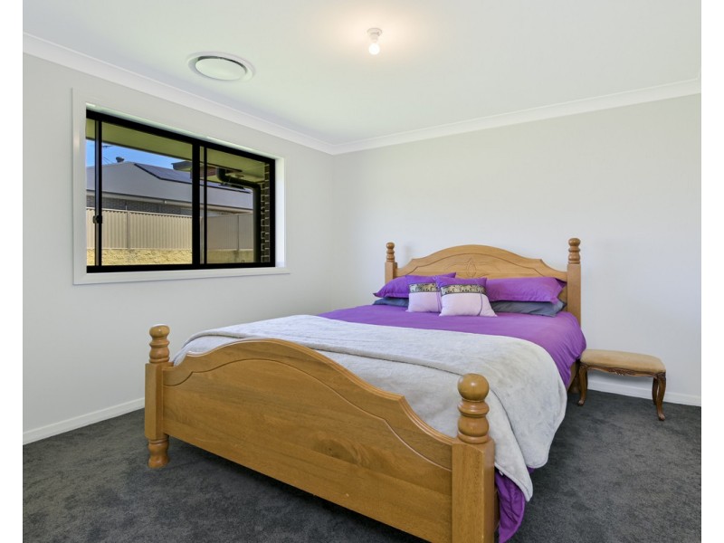 31 Hughes Avenue, Harrington Park NSW 2567