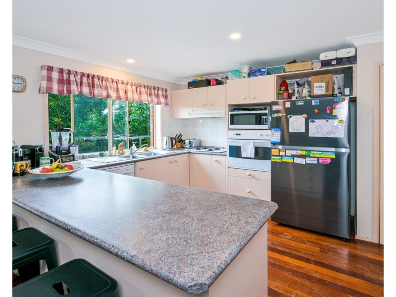 15 Dore Place, Mount Annan NSW 2567