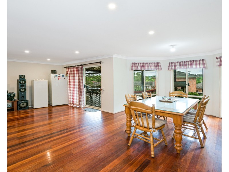 15 Dore Place, Mount Annan NSW 2567