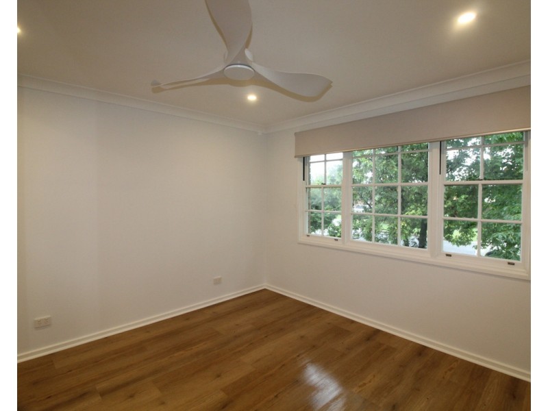 21 Cruikshank Avenue, Elderslie NSW 2570