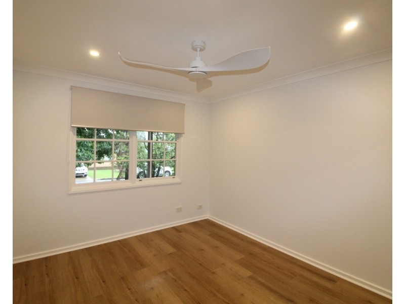 21 Cruikshank Avenue, Elderslie NSW 2570