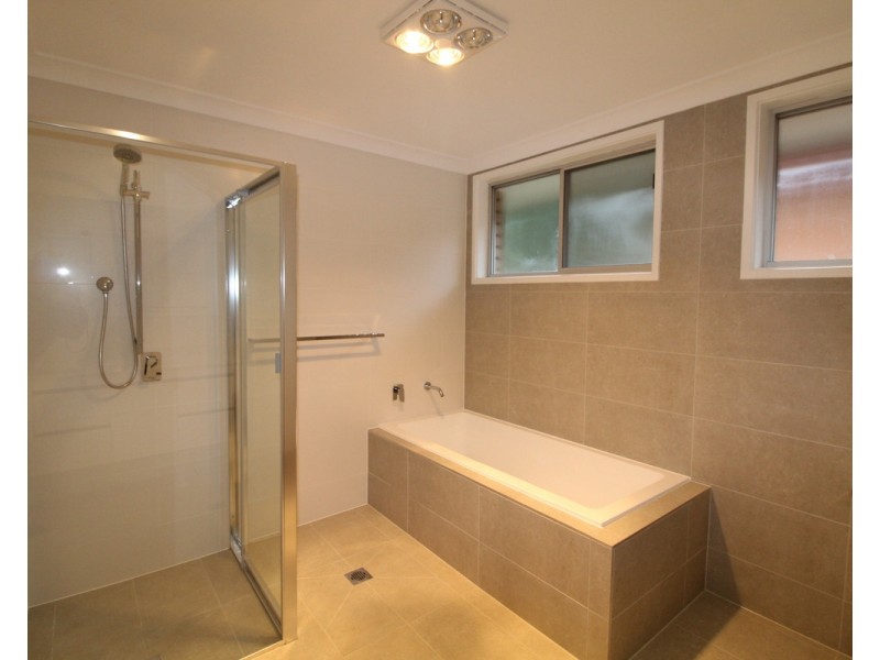 21 Cruikshank Avenue, Elderslie NSW 2570