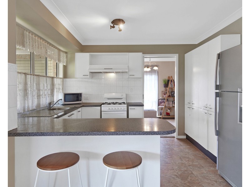 6 Craven Place, Mount Annan NSW 2567