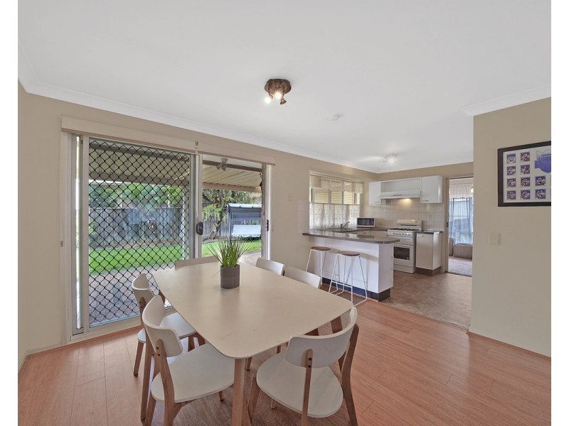 6 Craven Place, Mount Annan NSW 2567