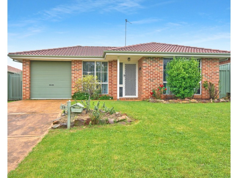 18 Pippen Street, Harrington Park NSW 2567