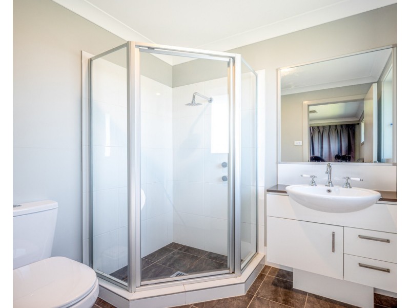 14 Argent Street, Spring Farm NSW 2570