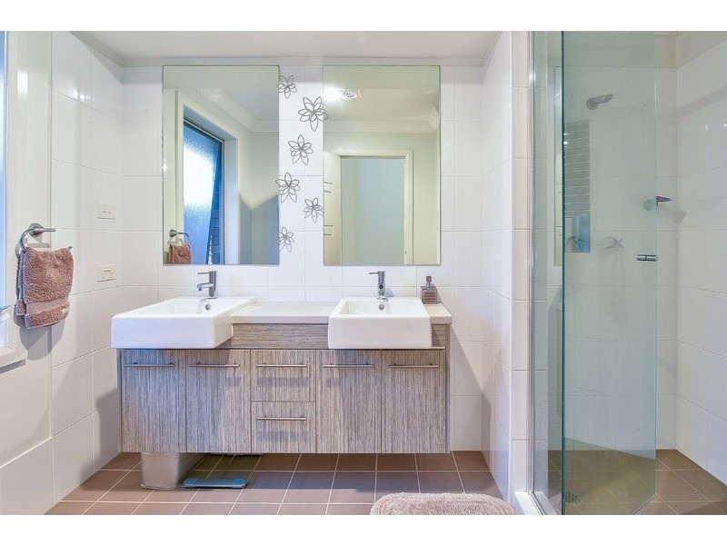 42 Folkes, Elderslie NSW 2570