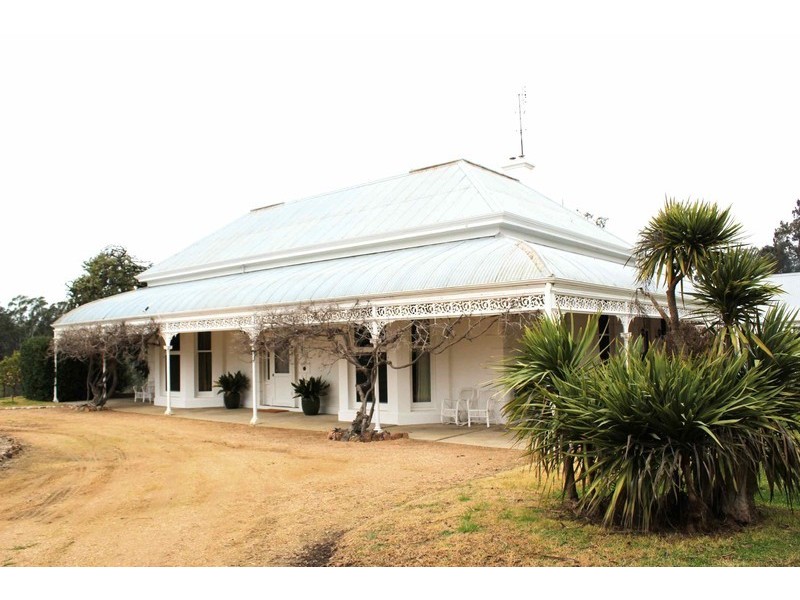 445 Beckworth Court Road, Clunes VIC 3370