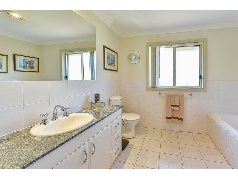 1 Lamond Common, Camden Park NSW 2570