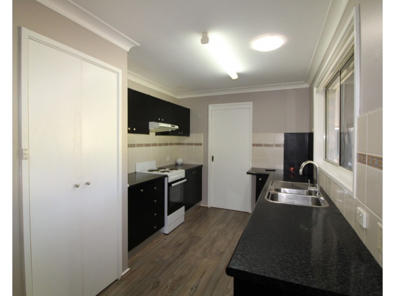 13 West Place, Camden South NSW 2570