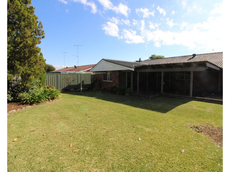 13 West Place, Camden South NSW 2570