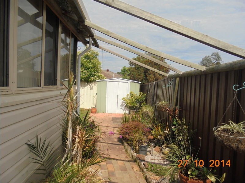 18 Crookston Drive, Camden South NSW 2570