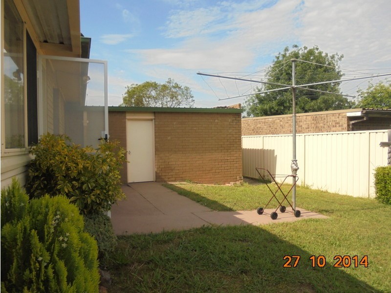 18 Crookston Drive, Camden South NSW 2570