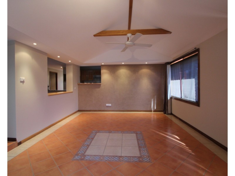 13 Cashmere Drive, Elderslie NSW 2570