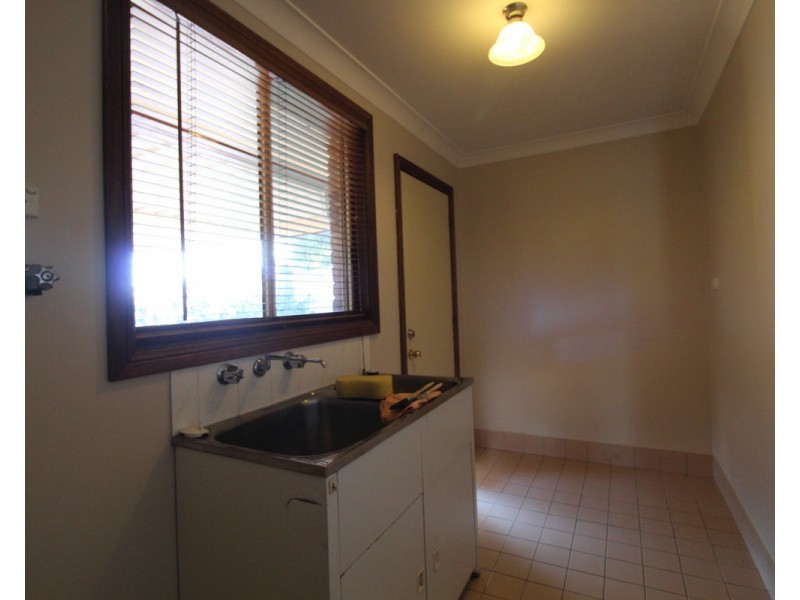 13 Cashmere Drive, Elderslie NSW 2570