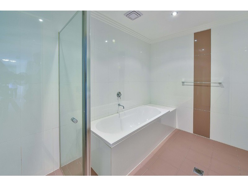 12/12 Parkside Crescent, Campbelltown NSW 2560