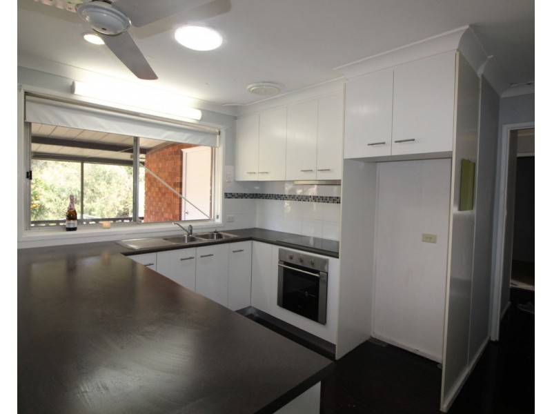 23 Bungonia Road, Leumeah NSW 2560