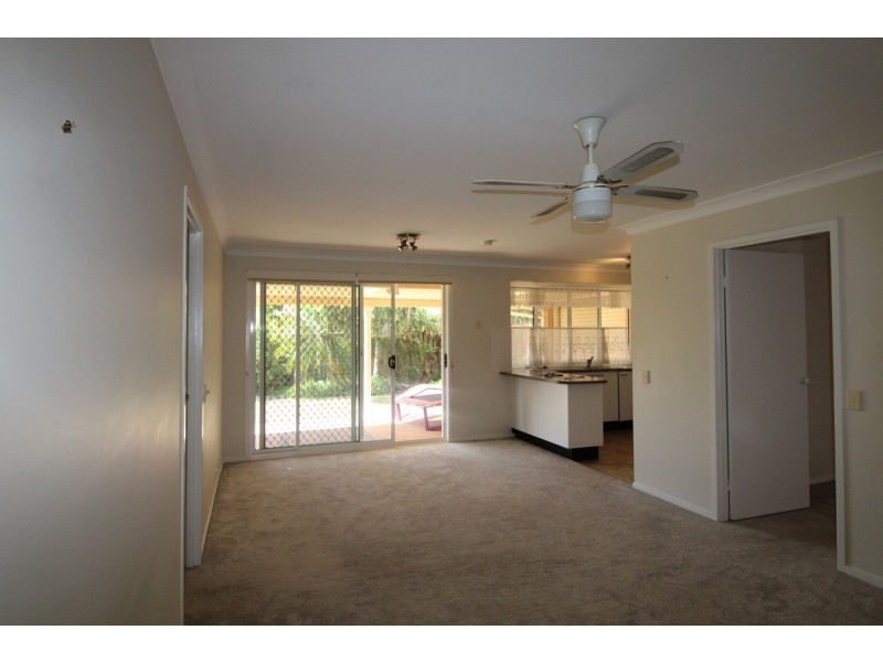 6 Craven Place, Mount Annan NSW 2567