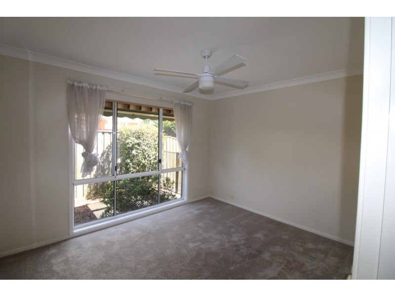 6 Craven Place, Mount Annan NSW 2567