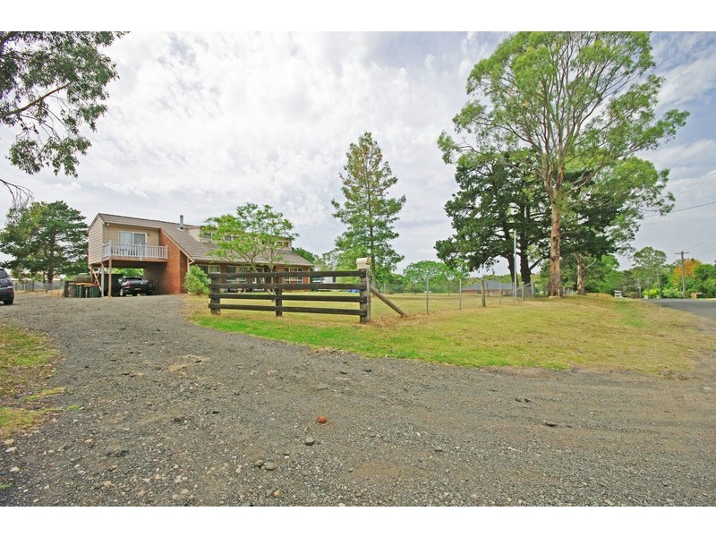 20 Darley Street, Thirlmere NSW 2572