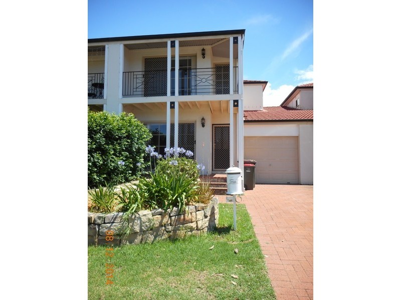 6/189 Waterworth Drive, Mount Annan NSW 2567