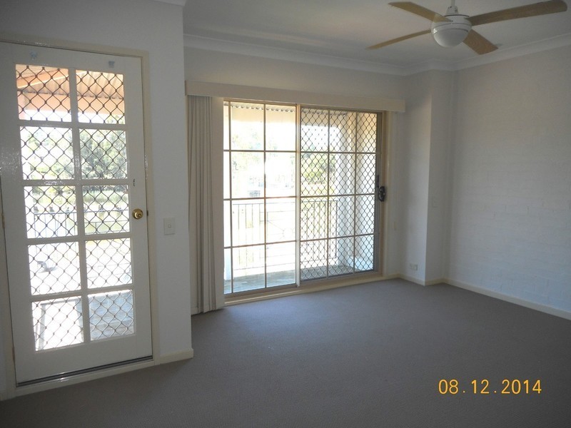 6/189 Waterworth Drive, Mount Annan NSW 2567