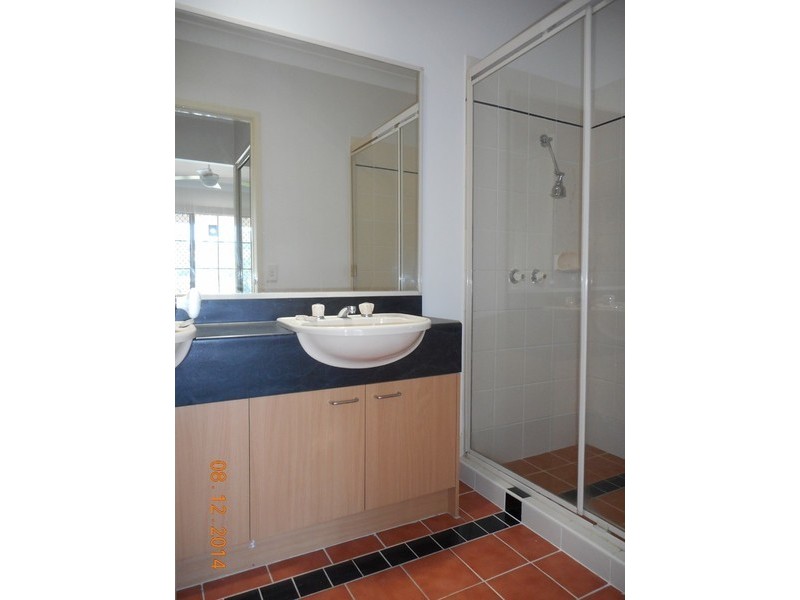 6/189 Waterworth Drive, Mount Annan NSW 2567