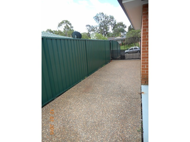 30 Rose Drive, Mount Annan NSW 2567