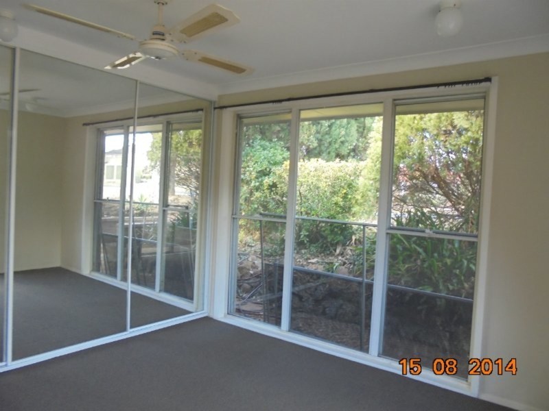 4 Greenaway Avenue, Camden South NSW 2570