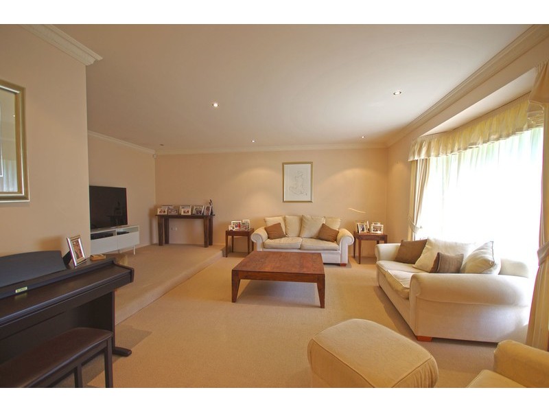 7 Forrest Crescent, Camden NSW 2570