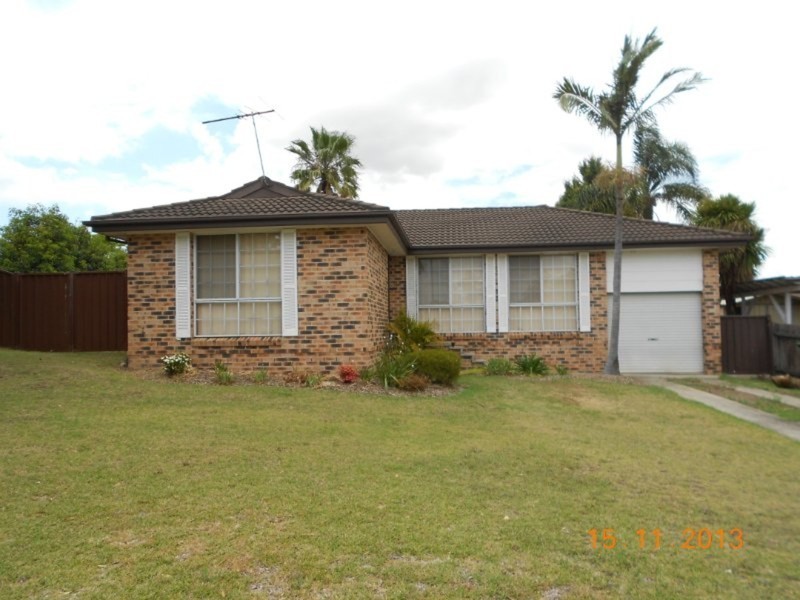 22 Mowatt Street, Narellan NSW 2567