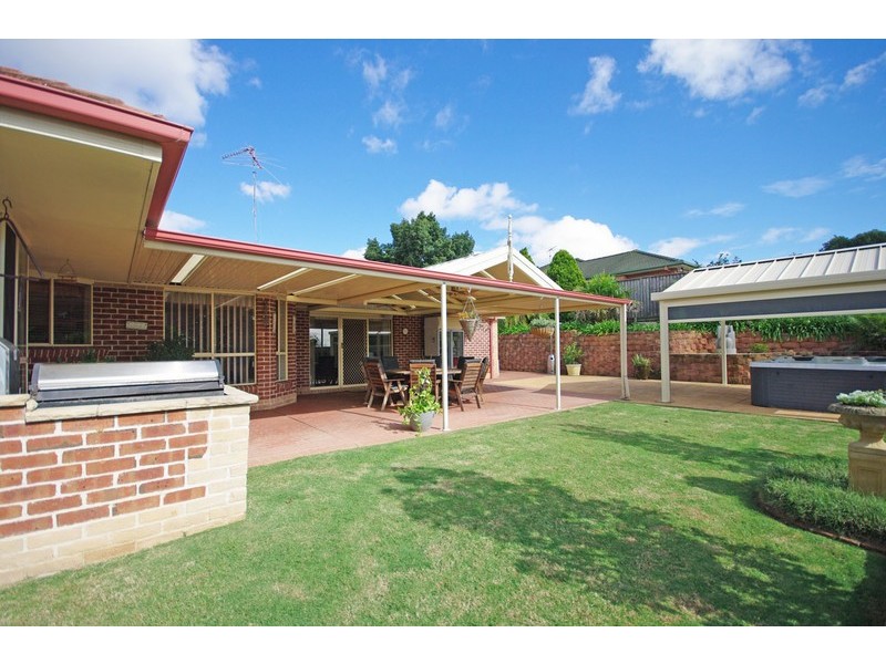 80 Mount Annan Drive, Mount Annan NSW 2567