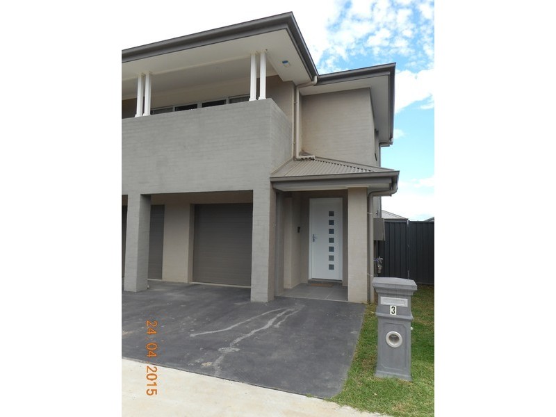 3 Middleton Lane, Gregory Hills NSW 2557